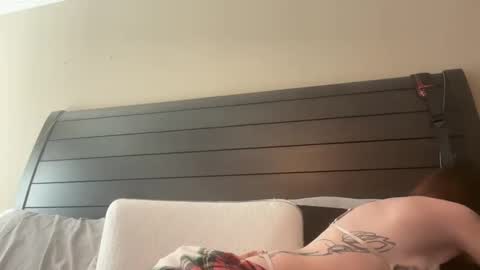 yourstrulylivy online show from 21, 1, 2025