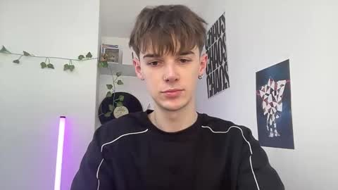 Snapshot of yoursweetyguy chatting on 2, 4, 2026 yoursweetyguy online show from 2, 4, 2026