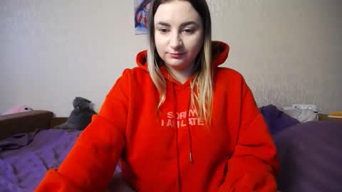 Snapshot of yourswetiegirl chatting on 4, 10, 2025 Sofia online show from 4, 10, 2025