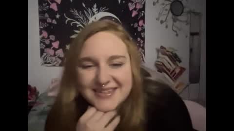 Snapshot of yourthickgingergoddess chatting on 28, 12, 2024 yourthickgingergoddess online show from 28, 12, 2024
