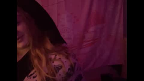 Snapshot of yourthickgingergoddess chatting on 2, 3, 2025 yourthickgingergoddess online show from 2, 3, 2025