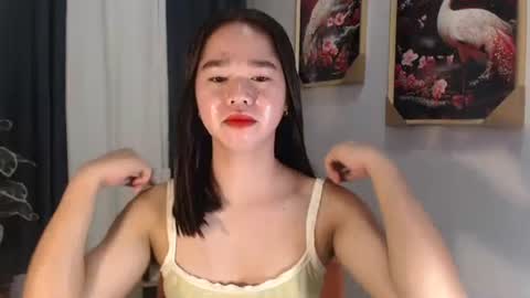 yourtinybunny online show from 18, 9, 2025