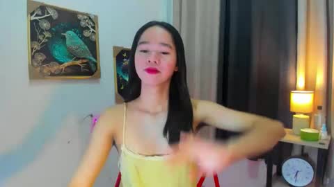 yourtinybunny online show from 19, 5, 2026