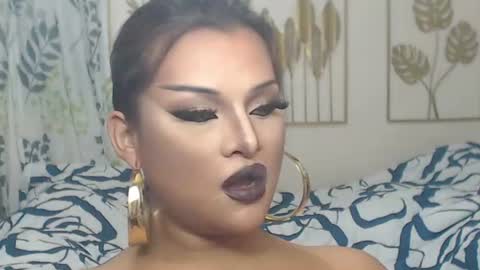 Snapshot of yourtrannyqueenxxx chatting on 30, 6, 2026 Anastacia Grey online show from 30, 6, 2026