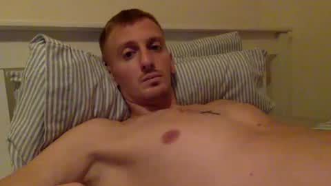 Snapshot of youruntoldwish chatting on 5, 10, 2025 youruntoldwish online show from 5, 10, 2025