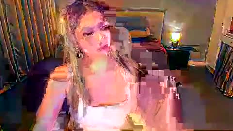Snapshot of yourwife2be chatting on 6, 1, 2026 yourwife2be online show from 6, 1, 2026