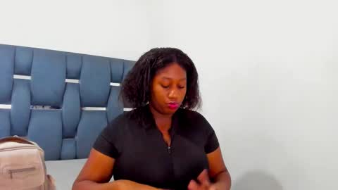 Snapshot of yourwife_anna chatting on 14, 9, 2025 yourwife_anna online show from 14, 9, 2025