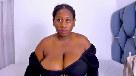 Snapshot of yourwife_anna chatting on 24, 10, 2025 yourwife_anna online show from 24, 10, 2025