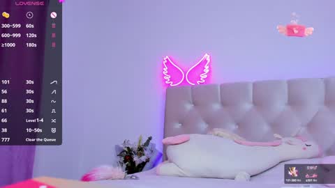 Snapshot of yourwilddestiny chatting on 4, 12, 2024 Destiny online show from 4, 12, 2024