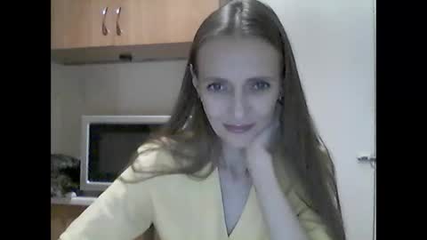 Snapshot of youur_light chatting on 28, 11, 2025 Youur light online show from 28, 11, 2025
