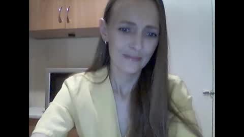 Snapshot of youur_light chatting on 2, 12, 2025 Youur light online show from 2, 12, 2025