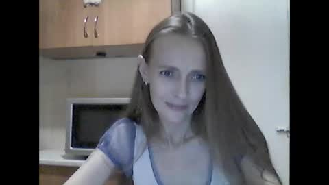 Snapshot of youur_light chatting on 5, 12, 2025 Youur light online show from 5, 12, 2025