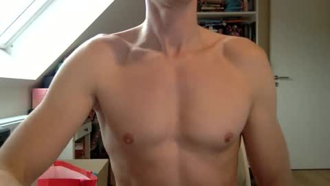 Snapshot of youvegotthis chatting on 13, 11, 2025 youvegotthis online show from 13, 11, 2025