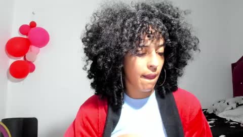 Snapshot of youwishtobeme chatting on 23, 2, 2025 elizabeth ju online show from 23, 2, 2025