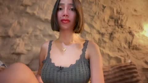 YowgineTheGreat online show from 13, 5, 2026