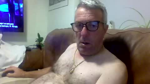 Daddiesgirl online show from 18, 7, 2026