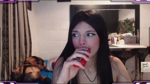 Snapshot of ysera_cb chatting on 28, 1, 2025 Lilith online show from 28, 1, 2025
