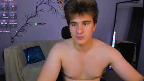 Snapshot of yudji_boy chatting on 9, 9, 2025 yudji_boy online show from 9, 9, 2025