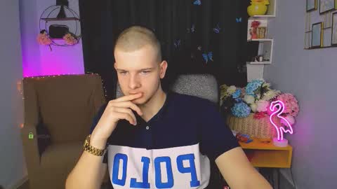 Snapshot of yudji_boy chatting on 14, 9, 2025 yudji_boy online show from 14, 9, 2025