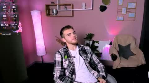 Snapshot of yudji_boy chatting on 4, 11, 2025 yudji_boy online show from 4, 11, 2025