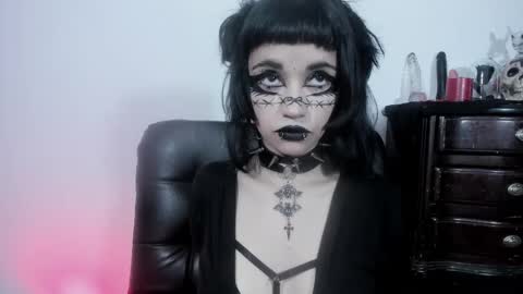 Snapshot of yueeclipsa chatting on 14, 12, 2025 Yue Eclipsa online show from 14, 12, 2025