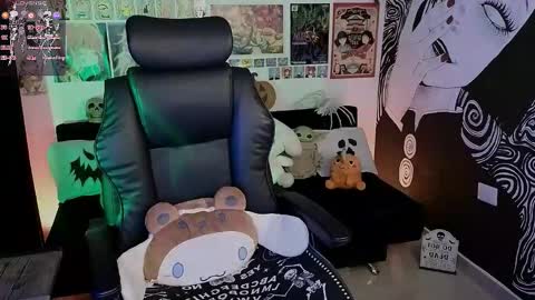    rawr   Anne Independent model      online show from 19, 10, 2025