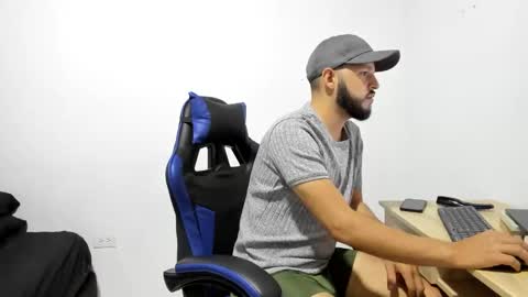 YULIAN online show from 13, 11, 2025