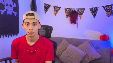 Snapshot of yulian_vasquez chatting on 12, 10, 2025 yulian_vasquez online show from 12, 10, 2025