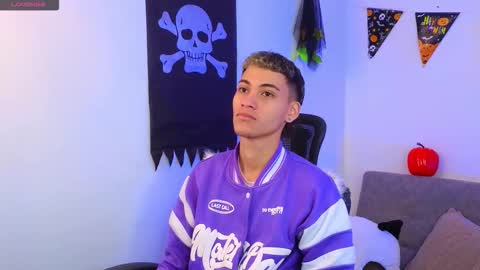 Snapshot of yulian_vasquez chatting on 16, 10, 2025 yulian_vasquez online show from 16, 10, 2025