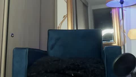 yulian 2811 online show from 24, 1, 2025