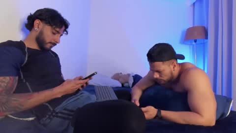 yulian 2811 online show from 10, 10, 2025