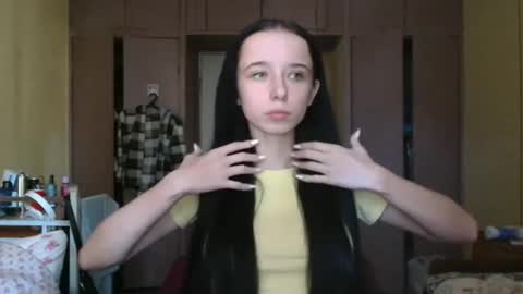 Snapshot of yuliastar chatting on 4, 10, 2025 Yuliia online show from 4, 10, 2025