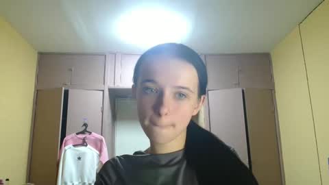 Snapshot of yuliastar chatting on 4, 10, 2025 Yuliia online show from 4, 10, 2025