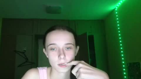 Snapshot of yuliastar chatting on 10, 10, 2025 Yuliia online show from 10, 10, 2025