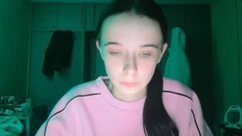 Snapshot of yuliastar chatting on 30, 11, 2025 Yuliia online show from 30, 11, 2025