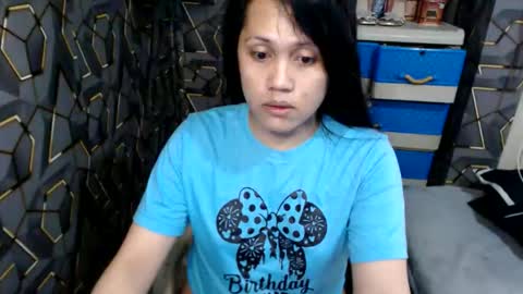 yumi online show from 2, 10, 2025