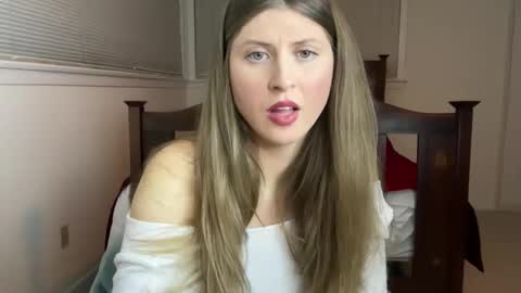 yumiandwolf online show from 1, 12, 2025