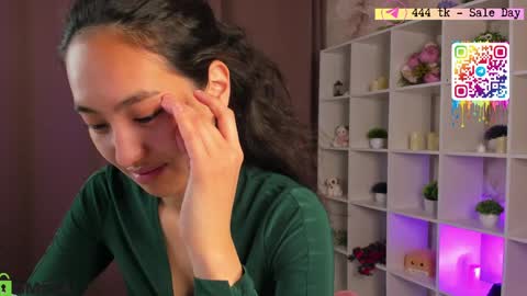 Snapshot of yummy_lamii chatting on 9, 6, 2026 Cindey online show from 9, 6, 2026