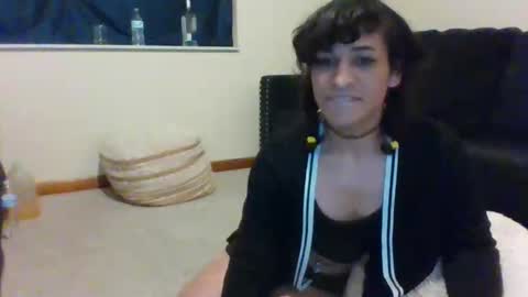 Yummy sissy online show from 28, 4, 2026