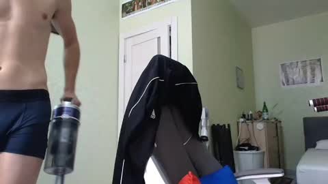 Snapshot of yummyalexxx chatting on 17, 12, 2024 Alex online show from 17, 12, 2024