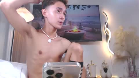 Snapshot of yummyjustine07 chatting on 12, 1, 2025 Justine online show from 12, 1, 2025