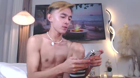 Snapshot of yummyjustine07 chatting on 2, 2, 2025 Justine online show from 2, 2, 2025