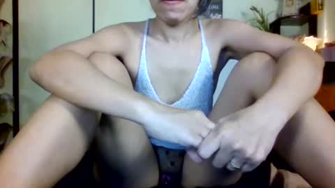 Snapshot of yummylheng chatting on 15, 1, 2025 yummylheng online show from 15, 1, 2025