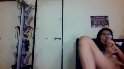 Snapshot of yummylheng chatting on 4, 3, 2025 yummylheng online show from 4, 3, 2025