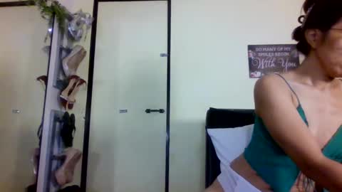 Snapshot of yummylheng chatting on 10, 3, 2025 yummylheng online show from 10, 3, 2025