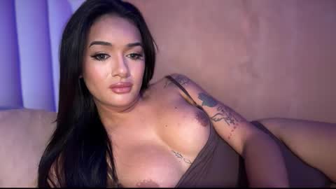 Snapshot of yummyrenalyn chatting on 25, 9, 2025 Goddes Renalyn online show from 25, 9, 2025