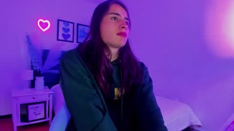 yuna_queen online show from 9, 10, 2025