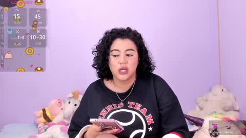 Snapshot of yunahott_ chatting on 5, 2, 2025 yunahott_ online show from 5, 2, 2025