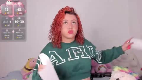 Snapshot of yunahott_ chatting on 5, 10, 2025 yunahott_ online show from 5, 10, 2025