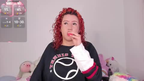 Snapshot of yunahott_ chatting on 21, 11, 2025 yunahott_ online show from 21, 11, 2025